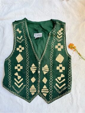Breathtaking Vintage Green leather Suede Embroidered Vest
